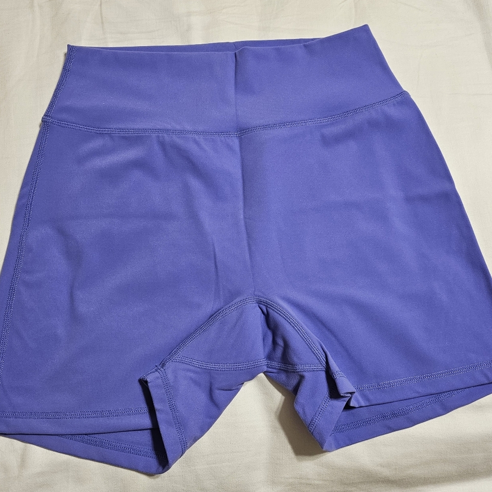 Buffbunny Legacy Shorts Veri Peri